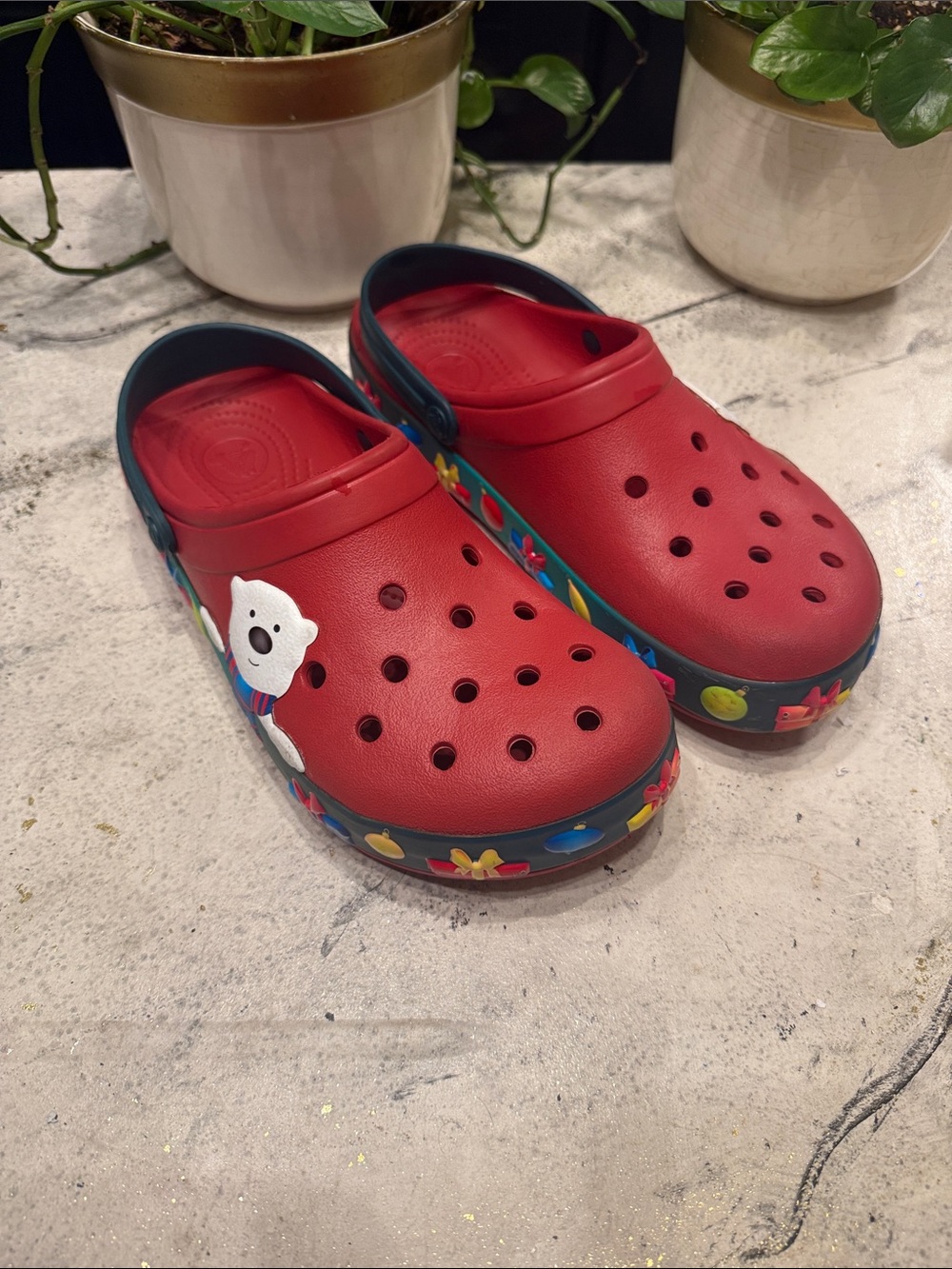 Crocs Shoes Mens 10 Red Polar Bear Light Christmas Holiday Clogs Slip On